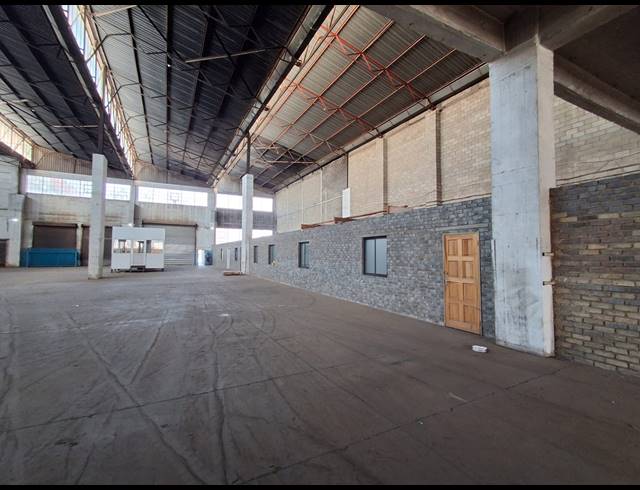2,505M² WAREHOUSE TO LET IN HERIOTDALE